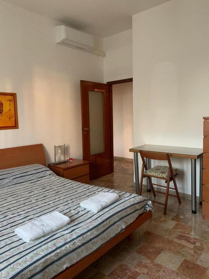 Comfortable Room Suitable 1-2 Pax Bolonia Zewnętrze zdjęcie